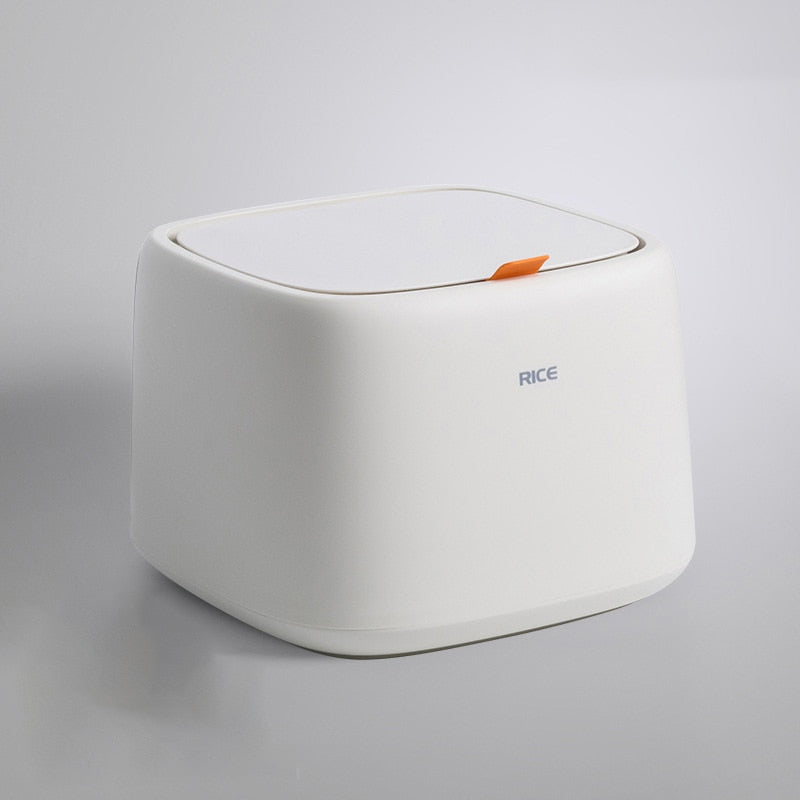 Portable Dry Pet Food Container