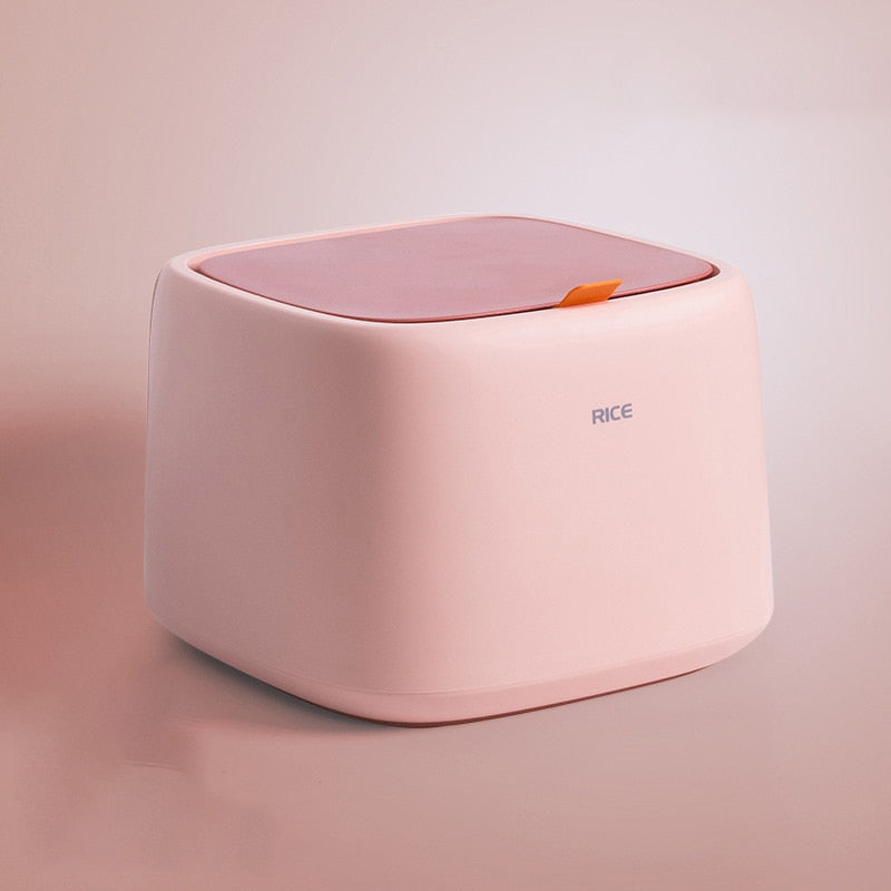 Portable Dry Pet Food Container
