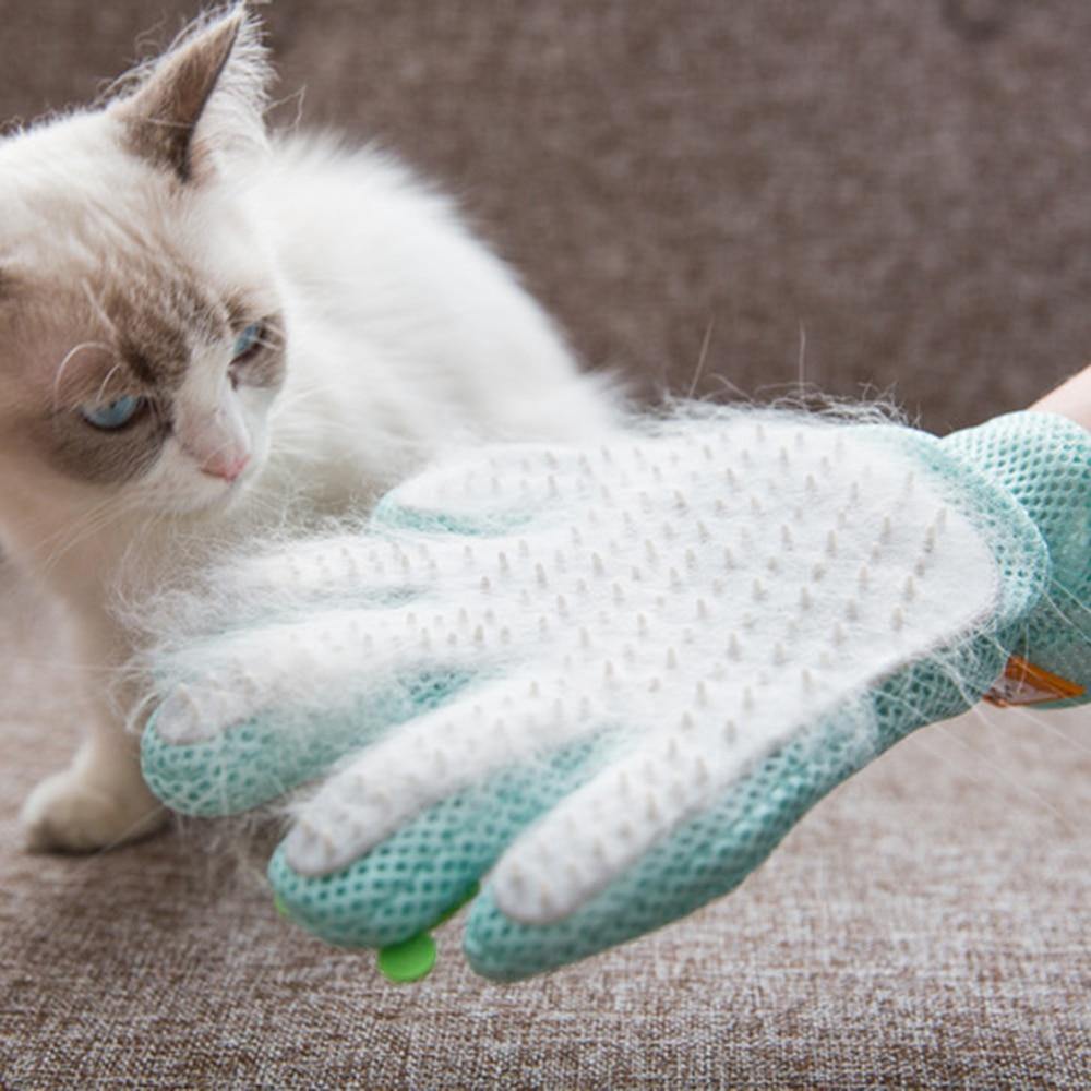 Pet Deshedding Grooming Glove